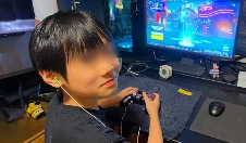 日本12岁少年毕业后辍学追求电竞梦!每天训练10小时